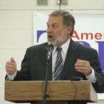 Scott Lively_AFTAH_Banquet_10-15-11-small